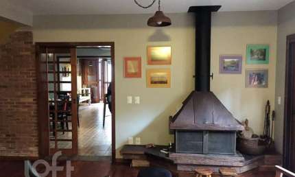 Casa com 3 quartos à venda na Rua Marquês de Olinda, 116, Bom Jesus, Porto Alegre, 270 m2 por R$ 530.000