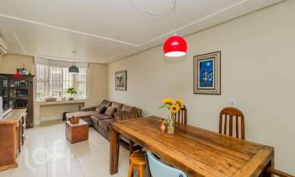 Casa em condomínio fechado com 3 quartos à venda na Rua Conde da Figueira, 459, Vila Jardim, Porto Alegre, 166 m2 por R$ 690.000