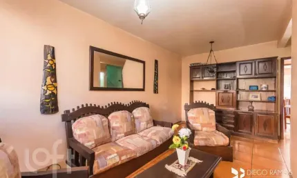 Casa com 3 quartos à venda na Rua General Telino Chagastelles, 308, Rubem Berta, Porto Alegre, 93 m2 por R$ 475.000