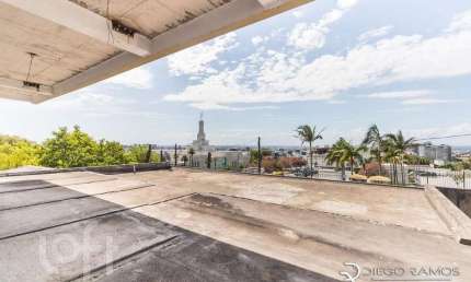 Casa com 5 quartos à venda na Rua General Salvador Pinheiro, 89, Vila Jardim, Porto Alegre, 1000 m2 por R$ 4.500.000