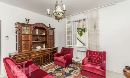 Casa com 7 quartos à venda na Rua João Guimarães, 97, Santa Cecília, Porto Alegre, 482 m2 por R$ 1.649.000