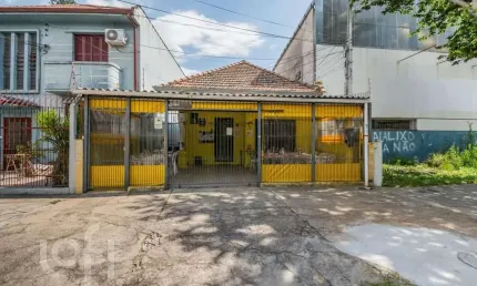 Casa com 3 quartos à venda na rua doutor joão inácio, 1011, navegantes, porto alegre, 150 m2 por r$ 1.000.000