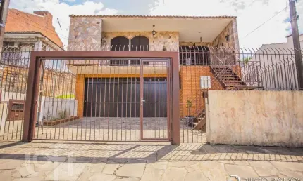 Casa com 3 quartos à venda na avenida jacuí, 1188, santa tereza, porto alegre, 280 m2 por r$ 725.000