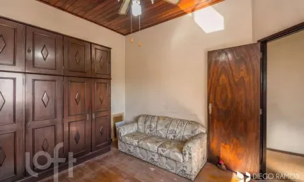 Casa com 3 quartos à venda na avenida doutor carlos barbosa, 221, azenha, porto alegre, 149 m2 por r$ 370.000