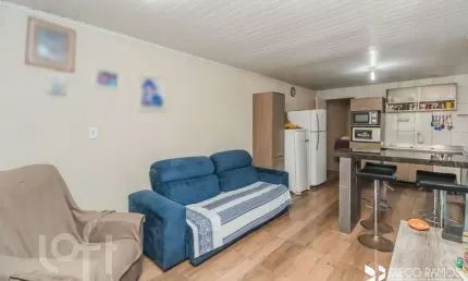 Casa com 3 quartos à venda na Rua Germano Bonow Filho, 379, Hípica, Porto Alegre, 100 m2 por R$ 256.500