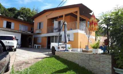 Casa com 3 quartos à venda na Rua José Alves de Castro, 468, Belém Velho, Porto Alegre, 200 m2 por R$ 690.000