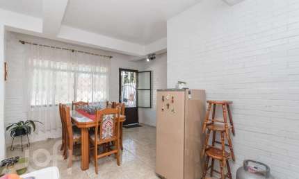 Casa com 2 quartos à venda na Avenida do Lami, 124, Belém Novo, Porto Alegre, 104 m2 por R$ 185.000