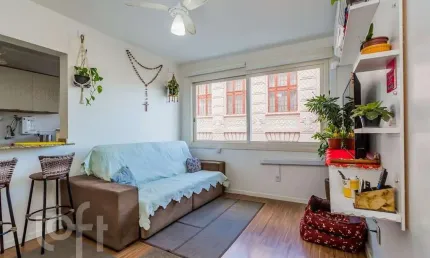 Apartamento com 1 quarto à venda na Rua Duque de Caxias, 339, Centro Histórico, Porto Alegre, 45 m2 por R$ 355.000