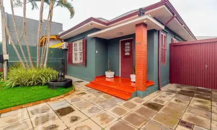 Casa com 3 quartos à venda na travessa afonso mabilde, 44, santa maria goretti, porto alegre, 150 m2 por r$ 799.000