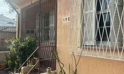 Casa com 3 quartos à venda na Rua Gonçalves Ledo, 195, Partenon, Porto Alegre, 120 m2 por R$ 595.000