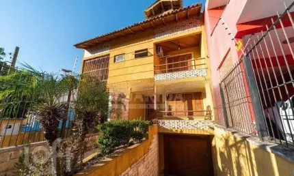 Casa com 3 quartos à venda na Rua Jair de Moura Calixto, 122, Ipanema, Porto Alegre, 157 m2 por R$ 780.000