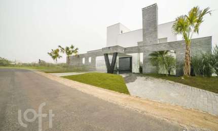 Casa em condomínio fechado com 5 quartos à venda na Avenida Juca Batista, 8000, Belém Novo, Porto Alegre, 470 m2 por R$ 4.260.000