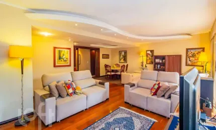 Apartamento com 3 quartos à venda na Rua Coronel Aurélio Bitencourt, 219, Rio Branco, Porto Alegre, 194 m2 por R$ 1.290.000