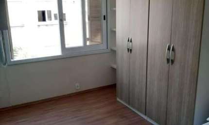 Apartamento com 2 quartos à venda na Rua Doutora Rita Lobato, 145, Praia de Belas, Porto Alegre, 56 m2 por R$ 235.000