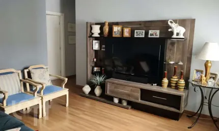 Apartamento com 2 quartos à venda na Rua Doutor Castro de Menezes, 770, Tristeza, Porto Alegre, 60 m2 por R$ 251.700