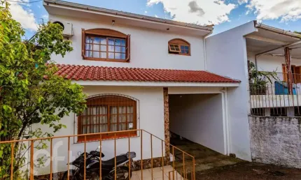 Casa com 3 quartos à venda na tenente ascencio soares fogaça, 150, são josé, porto alegre, 185 m2 por r$ 680.000