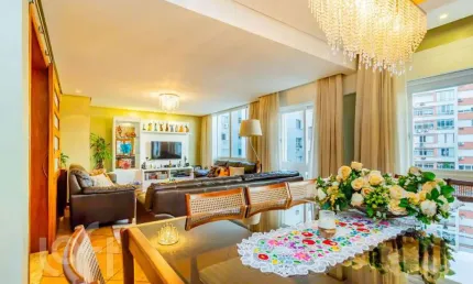 Apartamento com 4 quartos à venda na Avenida Independência, 776, Independência, Porto Alegre, 222 m2 por R$ 1.148.912