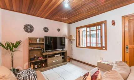 Casa com 4 quartos à venda na Avenida Antunes Ribas, 321, Jardim Itu Sabará, Porto Alegre, 239 m2 por R$ 749.990