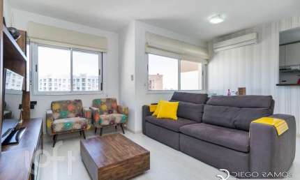 Apartamento com 3 quartos à venda na Avenida Dom Cláudio José Gonçalves Ponce de Leão, 140, Vila Ipiranga, Porto Alegre, 65 m2 por R$ 420.000