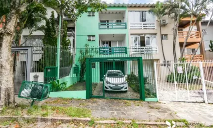 Casa com 3 quartos à venda na Rua Ivan Iglesias, 59, Jardim Itu Sabará, Porto Alegre, 221 m2 por R$ 980.000