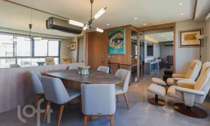 Apartamento com 3 quartos à venda na Avenida Independência, 1053, Bom Fim, Porto Alegre, 144 m2 por R$ 1.910.000