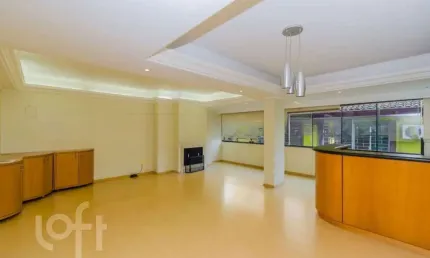 Apartamento com 3 quartos à venda na Avenida Lageado, 1313, Petrópolis, Porto Alegre, 137 m2 por R$ 1.200.000
