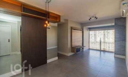 Apartamento com 3 quartos à venda na Avenida Benno Mentz, 100, Vila Ipiranga, Porto Alegre, 74 m2 por R$ 668.000