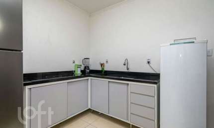 Apartamento com 3 quartos à venda na Avenida Cristóvão Colombo, 1323, Floresta, Porto Alegre, 91 m2 por R$ 468.000