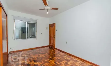 Apartamento com 2 quartos à venda na Rua Cristóvão Pereira, 175, Passo da Areia, Porto Alegre, 58 m2 por R$ 285.000