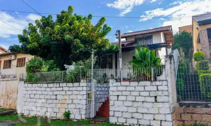 Casa com 2 quartos à venda na Rua Henrique Fraeb, 77, Partenon, Porto Alegre, 100 m2 por R$ 665.000