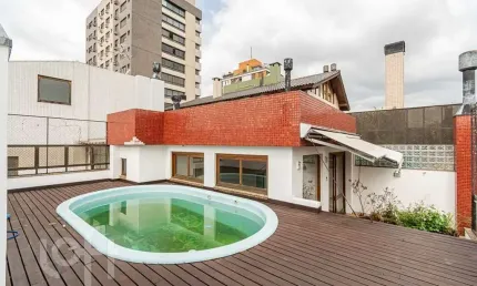 Apartamento com 3 quartos à venda na Avenida Itajaí, 171, Petrópolis, Porto Alegre, 237 m2 por R$ 1.300.000