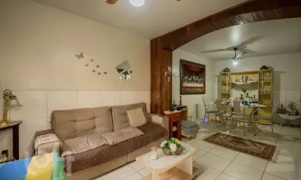 Casa com 3 quartos à venda na Beco Andaraí, 614, Passo da Areia, Porto Alegre, 200 m2 por R$ 990.000