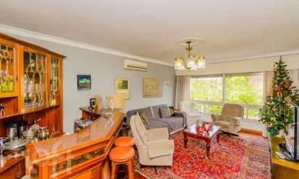 Apartamento com 4 quartos à venda na Rua Mucio Teixeira, 880, Menino Deus, Porto Alegre, 213 m2 por R$ 900.000