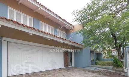 Casa com 5 quartos à venda na Rua Portugal, 246, São João, Porto Alegre, 484 m2 por R$ 2.300.000