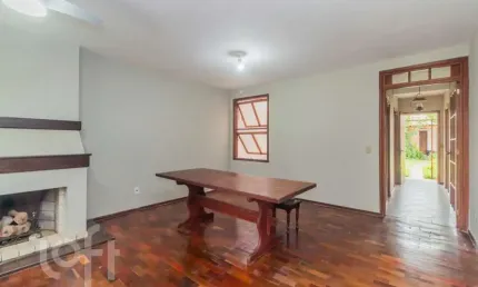 Casa com 3 quartos à venda na Rua Engenheiro Coelho Parreira, 346, Ipanema, Porto Alegre, 162 m2 por R$ 608.000