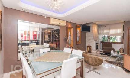 Casa com 4 quartos à venda na Rua São Sebastião do Cai, 12, Camaquã, Porto Alegre, 336 m2 por R$ 1.662.000