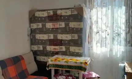 Apartamento com 1 quarto à venda na Rua Doutor Voltaire Pires, 968, Santo Antônio, Porto Alegre, 27 m2 por R$ 94.000