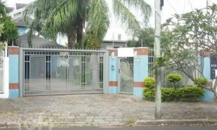 Casa com 3 quartos à venda na Rua Fernando Abbott, 564, Cristo Redentor, Porto Alegre, 340 m2 por R$ 1.250.000