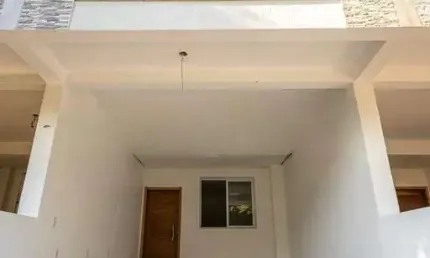 Casa com 3 quartos à venda na Rua Abdo Jorge Curi, 237, Rubem Berta, Porto Alegre, 138 m2 por R$ 475.000