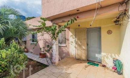 Casa com 2 quartos à venda na Antônio Nunes Vicente, 125, Agronomia, Porto Alegre, 90 m2 por R$ 360.000