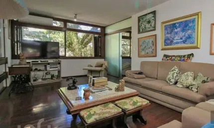 Casa com 4 quartos à venda na Rua Dário Pederneiras, 444, Petrópolis, Porto Alegre, 480 m2 por R$ 2.400.000