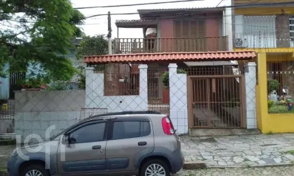 Casa com 4 quartos à venda na Rua Coronel José Rodrigues Sobral, 416, Partenon, Porto Alegre, 275 m2 por R$ 350.000