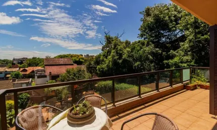 Casa com 3 quartos à venda na rua sady barros hofmeister, 40, teresópolis, porto alegre, 350 m2 por r$ 1.550.000