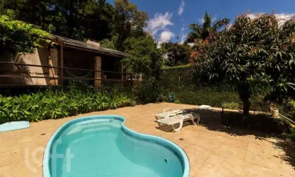 Casa com 3 quartos à venda na Rua Professor Antônio José Remião, 335, Espírito Santo, Porto Alegre, 135 m2 por R$ 775.000