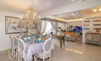 Casa com 4 quartos à venda na Rua Indianápolis, 161, Três Figueiras, Porto Alegre, 256 m2 por R$ 2.900.000