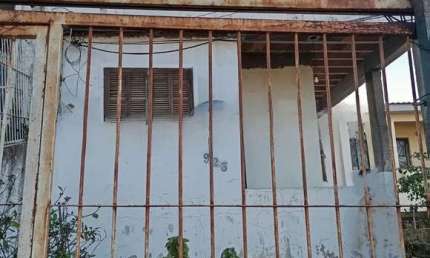 Casa com 5 quartos à venda na Rua Santo Alfredo, 923, São José, Porto Alegre, 160 m2 por R$ 356.250