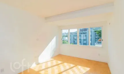 Apartamento com 3 quartos à venda na rua coronel corte real, 385, petrópolis, porto alegre, 111 m2 por r$ 711.000