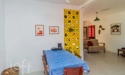 Casa com 3 quartos à venda na Rua Ventos do Sul, 200, Vila Nova, Porto Alegre, 180 m2 por R$ 522.500