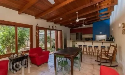 Casa com 4 quartos à venda na Rua Maestro Mendanha, 217, Santana, Porto Alegre, 242 m2 por R$ 1.350.000