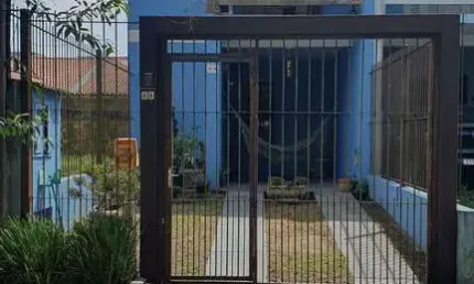 Casa com 2 quartos à venda na Rua Maria Lourdes Willms, 66, Hípica, Porto Alegre, 77 m2 por R$ 332.500